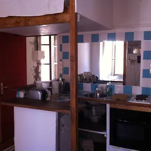 Appartement Les Petits Studios/mezzanine Du Panier, Marseille
